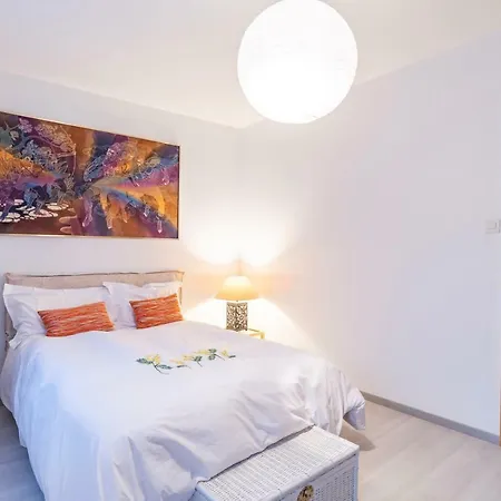 Cosy Flat //basilique St Michel// Apartmán